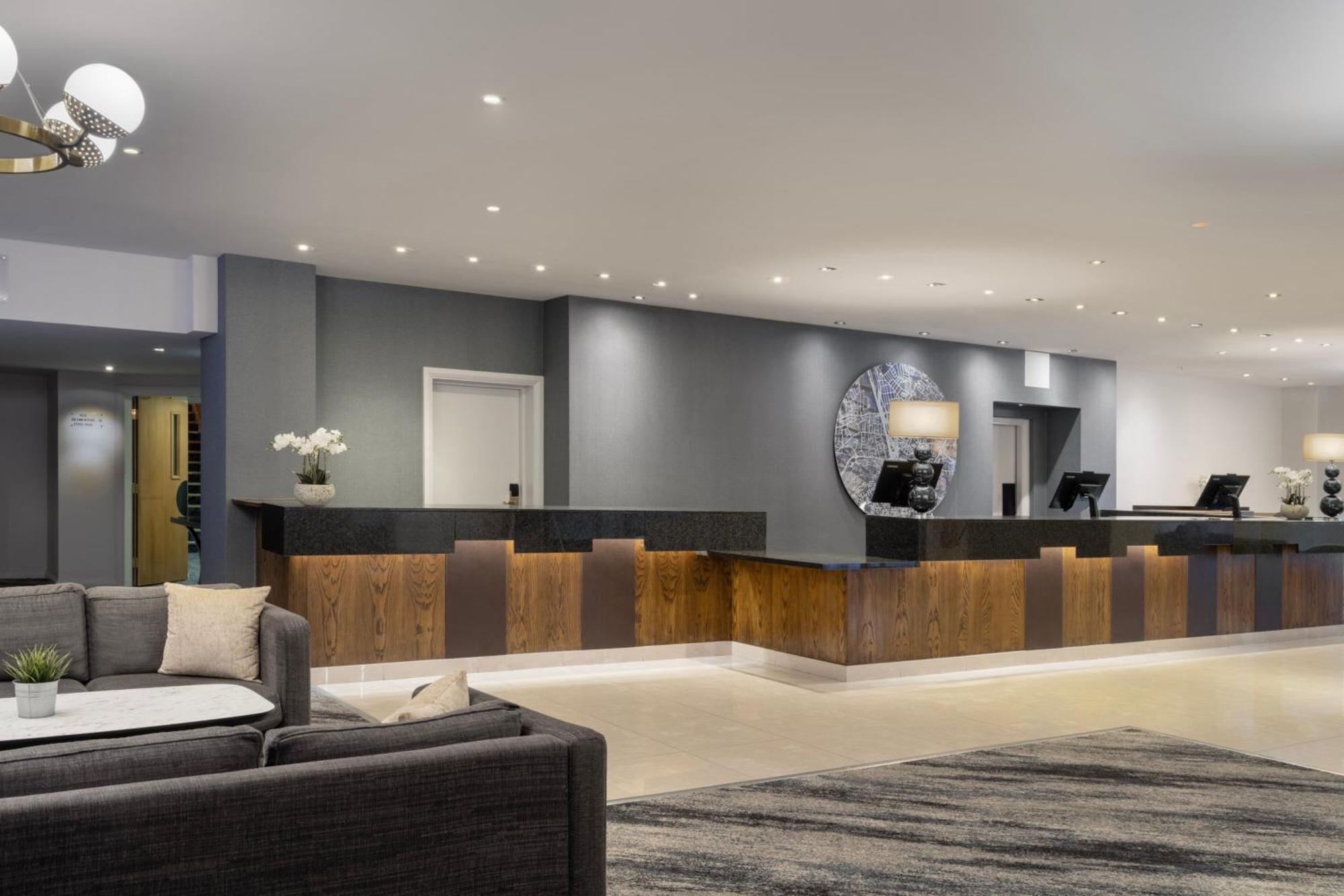 Delta Hotels By Marriott Пітерборо Екстер'єр фото